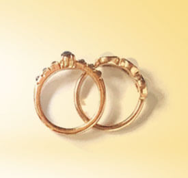 Gold Classic Engagement Rings